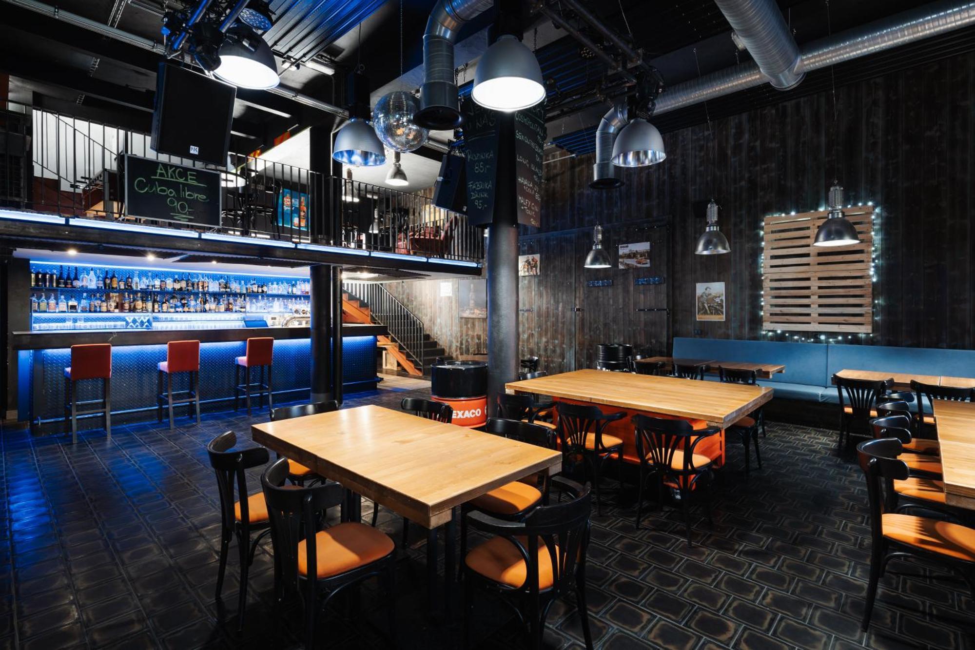 Hotel Fabrika 4*